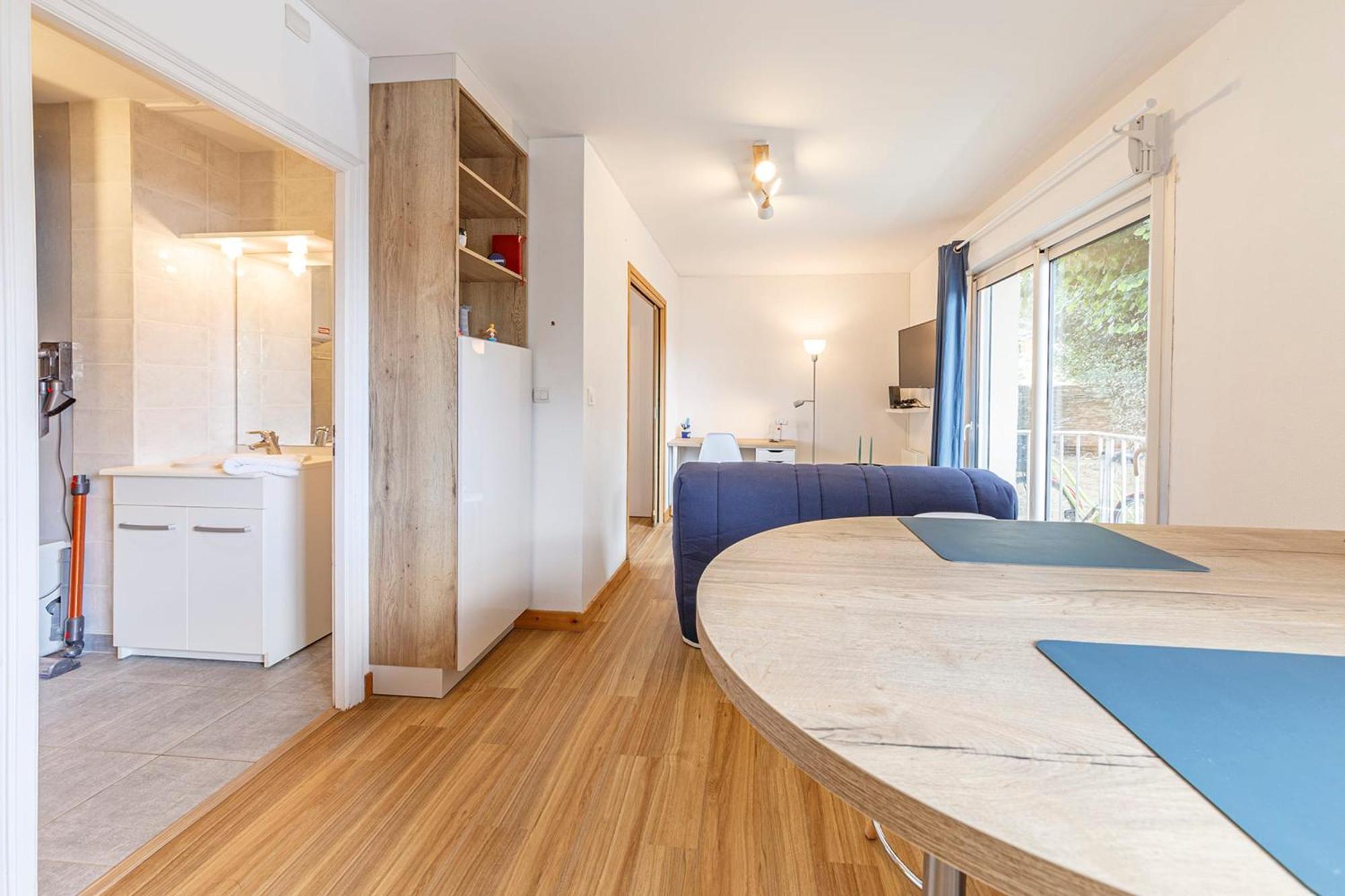 Apartament Le Renoir - T2 Au Calme Quartier Doutre Angers Zewnętrze zdjęcie