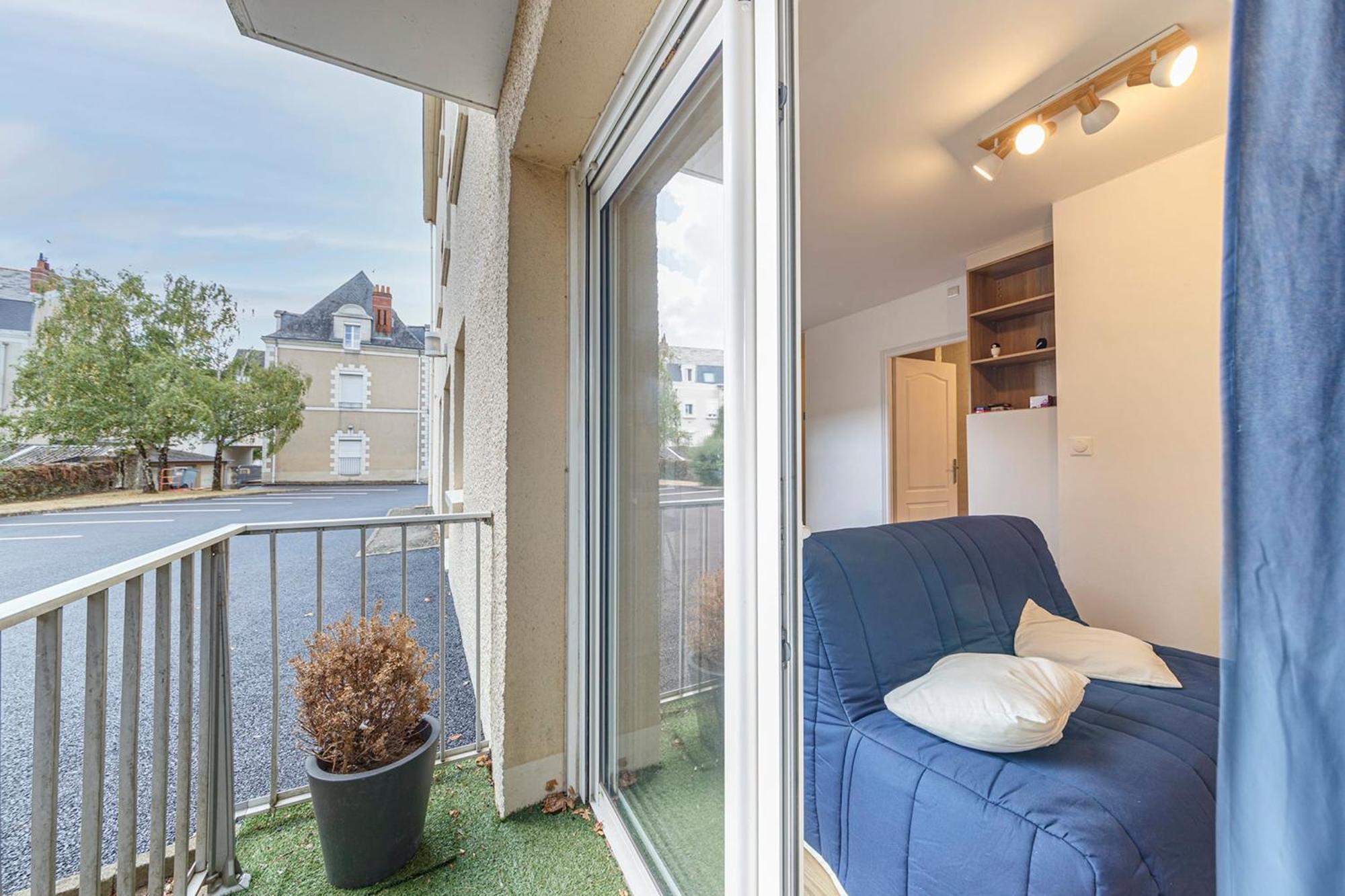 Apartament Le Renoir - T2 Au Calme Quartier Doutre Angers Zewnętrze zdjęcie